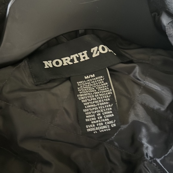 North zone black coat with hoodie - Picture 4 of 5